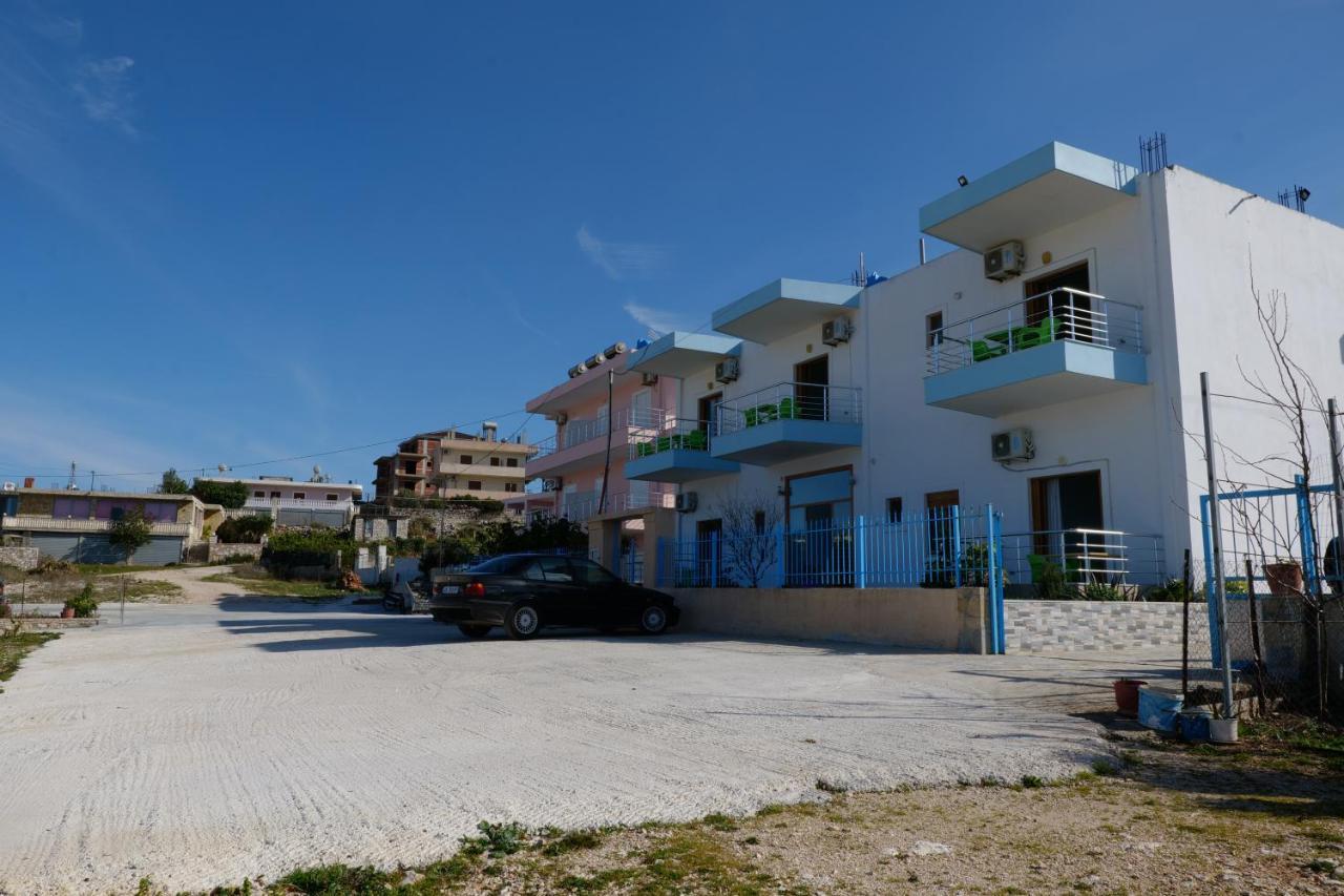 Armantis Appartement Sarandë Buitenkant foto